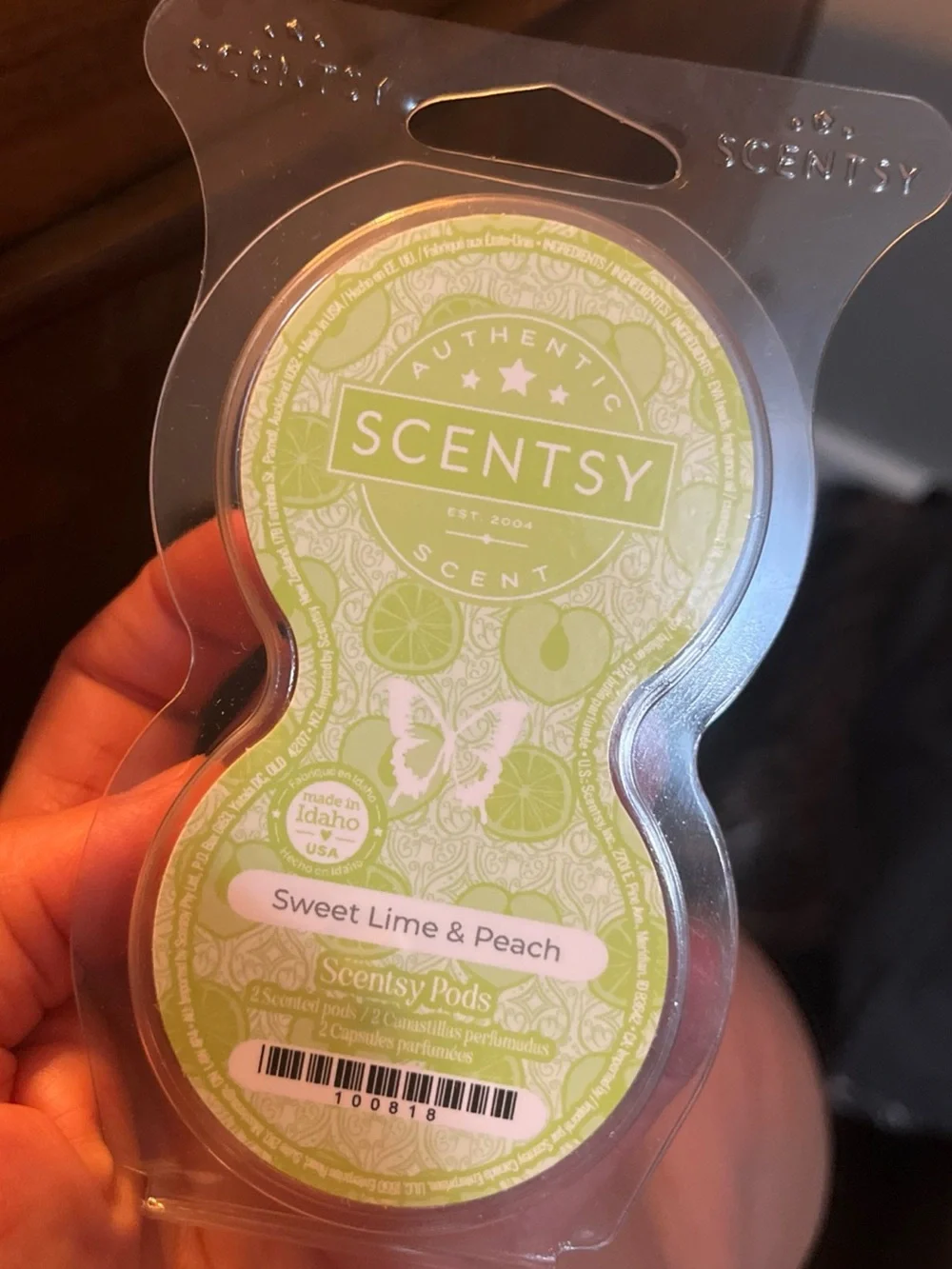 Scentsy Sweet Lime & Peach Wax Pods - Light Green